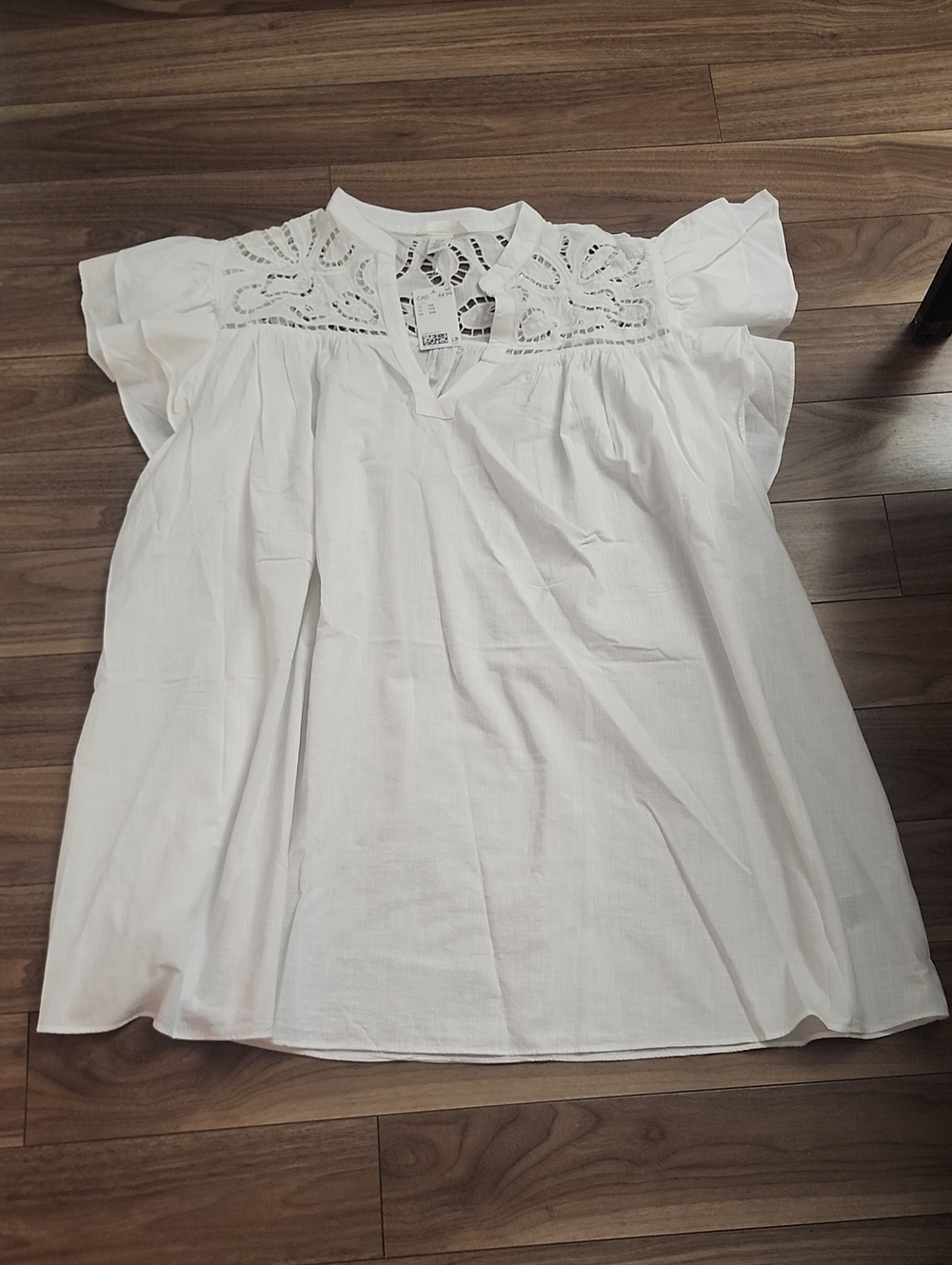 NWT H&M  XXL Mini Dress, or Tunic Top,  White Flutter Sleeves